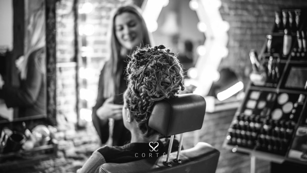 Emprender un nuevo camino en este mundo de la Peluquería desde Barakaldo y Bilbao y un nuevo sueño con la apertura de este nuevo salón en Madrid es emprender en un nuevo sueño.