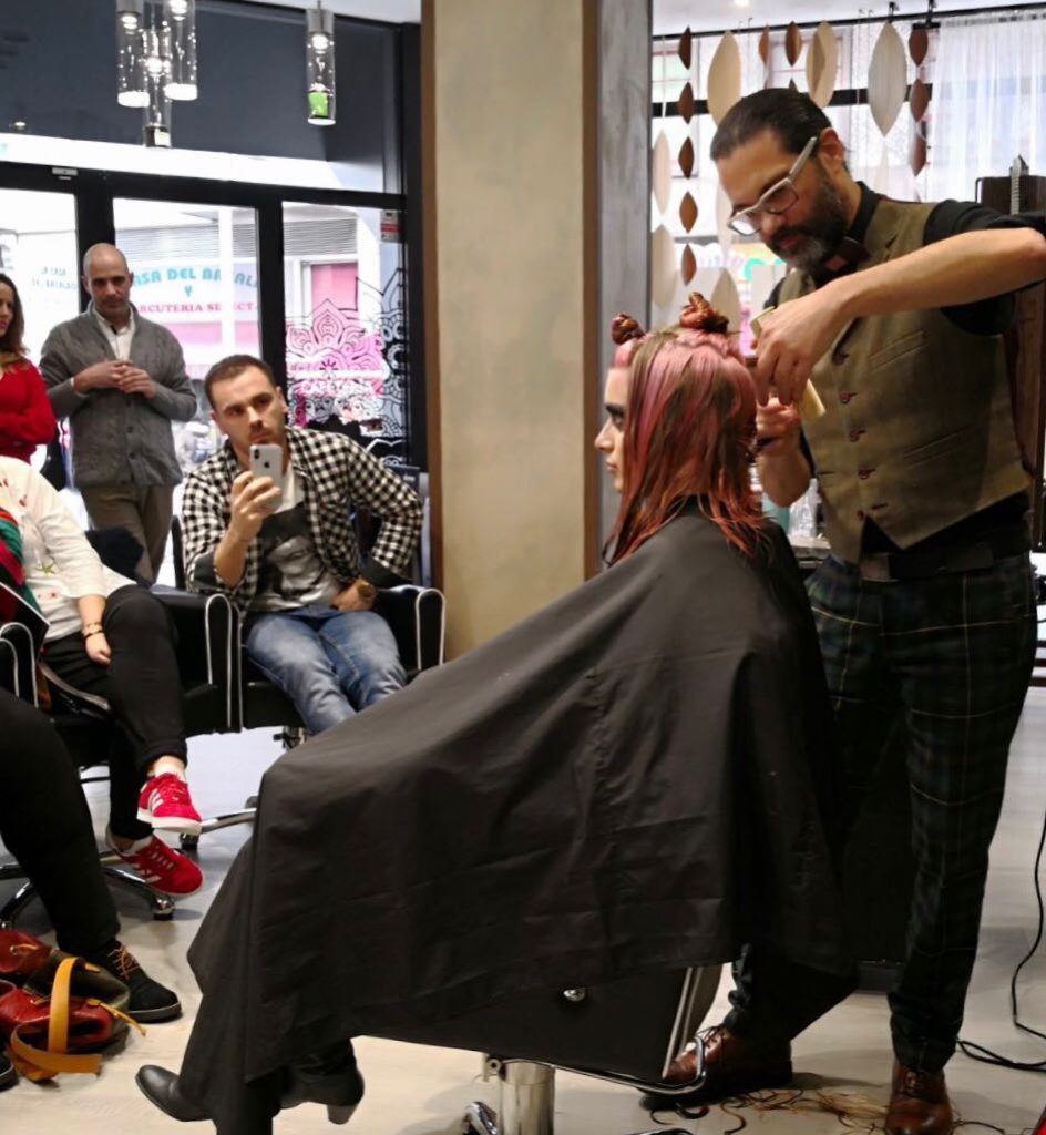 cursos-de-formación-raul-de-andreas-peluquería-estética